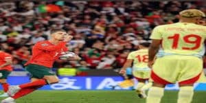 中场引擎：热刺双星闪耀  - 九游体育