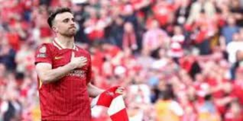 伤病背景：九游体育揭示引援背后的现实压力- 九游体育