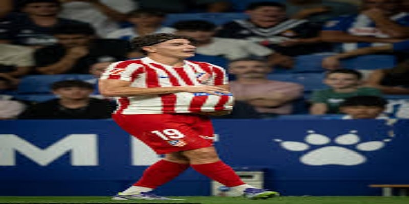 比赛转折点：门将失误葬送克鲁好局- 九游体育